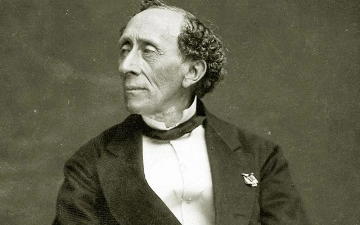 Кто из знаменитостей родился 2 апреля