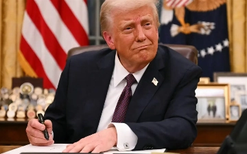 Трамп считает, что введенные пошлины принесут США дополнительные $7 трлн