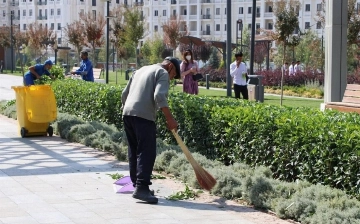 В Ташкенте проходит общегородской хашар