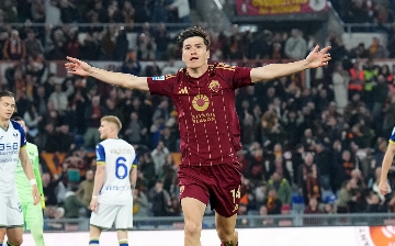 Гол вышедшего в стартовом составе Эльдора Шомуродова принес «Роме» важную победу