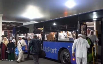 В Узбекистан вернулись свыше 500 граждан, отправившихся в паломничество через нелегальные турфирмы