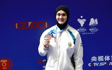 Узбекская тяжелоатлетка Турсуной Жабборова завоевала «бронзу» на ЧА