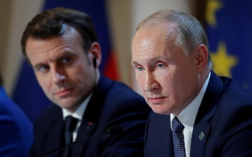 Макрон призвал Путина принять 30-дневное прекращение огня