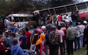 В Танзании произошло лобовое столкновение автобусов, погибли почти 40 человек