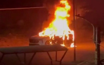 В Ташкенте ранним утром загорелся электромобиль, есть пострадавший