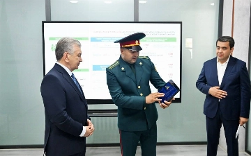 В Ташкенте старший лейтенант пообещал президенту махаллю без криминала. Теперь он капитан