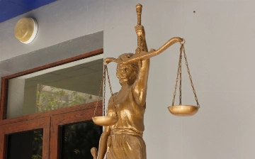 «Если не уснешь — убью». В Ташкенте вынесли приговор воспитательнице детсада, замучившей до смерти двухлетнего ребенка