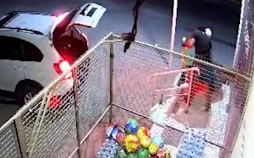 Под Ташкентом неизвестные в масках украли платежный терминал