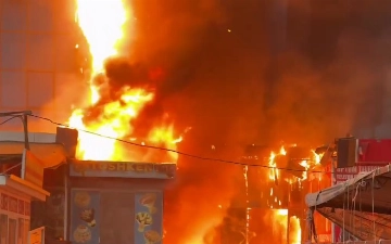 В Сурхандарье произошел крупный пожар в торговом центре