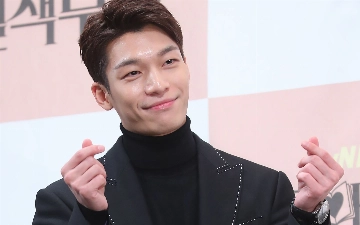 Кто из знаменитостей родился 5 августа