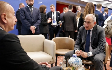 Трамп заявил, что Алиев и Пашинян подпишут мирное соглашение в США