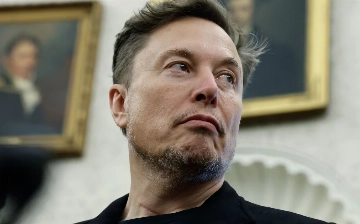 Маск пригрозил Apple судом, обвинив в нарушении антимонопольного закона