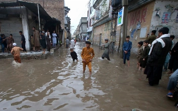 Число жертв муссонных дождей в Пакистане достигло 660