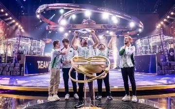 Team Falcons стали чемпионами The International по Dota 2