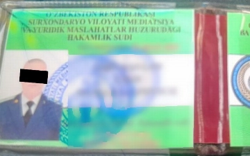 В Сурхандарье кадровик арбитражного суда попался на взятке