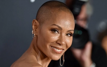 Кто из знаменитостей родился 18 сентября