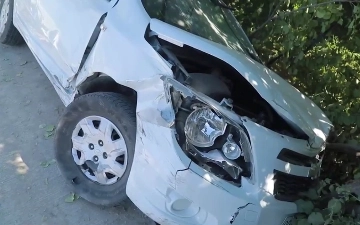 В Хорезме водитель Cobalt столкнулся с Nexia и сбил насмерть двухлетнего ребенка