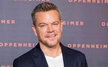 Кто из знаменитостей родился 8 октября