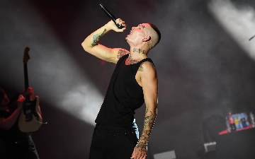 Моргенштерн исполнил песню из «Бременских музыкантов»