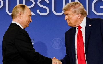 Трамп и Путин провели телефонный разговор