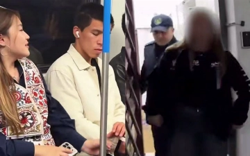 В Казахстане будут судить блогершу, снявшую скандальный пранк в метро Ташкента