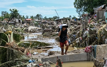Число жертв тайфуна «Калмаэги» на Филиппинах превысило 140