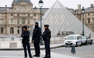 В Лувре решили модернизировать систему видеонаблюдения после ограбления