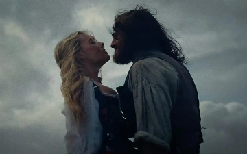 Warner Bros. представила первый трейлер фильма «Грозовой перевал» с Джейкобом Элорди и Марго Робби