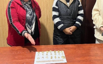В Андижане остановили женщин, пытавшихся незаконно провезти ювелирку в половых органах