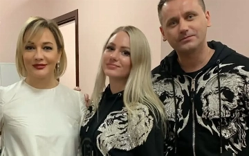 Татьяна Буланова рассталась с вирусными танцорами Алалыкиными