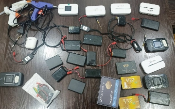 В Намангане накрыли «бункер», в котором учителям помогали проходить аттестационные тесты 