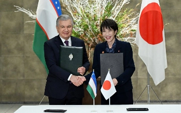 Президент Узбекистана провел переговоры с премьером Японии