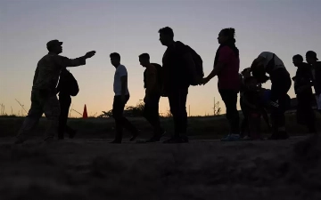 США выплатят нелегалам $3 тысячи за самодепортацию до Нового года