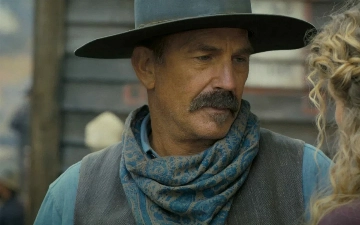 Костнеру предъявили иск на $440 тысяч за просроченную аренду и порчу костюмов для «Горизонта»