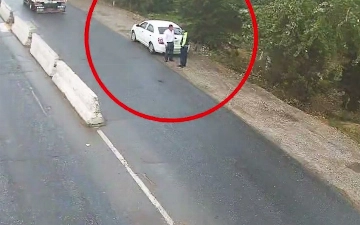 В Джизаке выявили инспектора ДПС, вымогавшего деньги у водителей