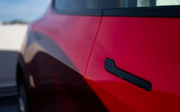 Китай запретит скрытые дверные ручки в автомобилях