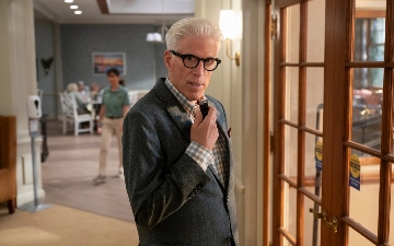 Netflix продлил сериал «Человек внутри» на третий сезон, несмотря на падение просмотров