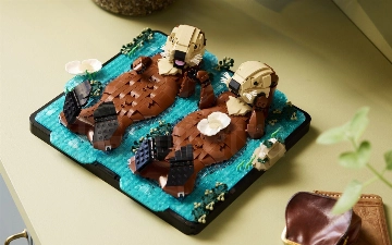 LEGO представила модульный набор «Плавающие морские выдры»