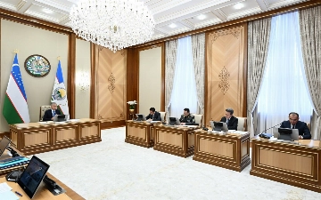 Шавкату Мирзиёеву представили предложения по запуску в космос искусственного спутника и подготовке первого узбекского космонавта 