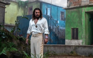 Джейсон Момоа эвакуировал семью из-за мощнейшего наводнения на Гавайях