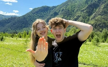 Аня Покров и Артур Бабич поженились