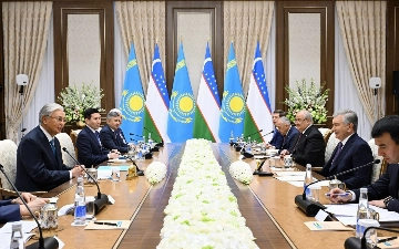 Президенты Узбекистана и Казахстана провели переговоры в Бухаре