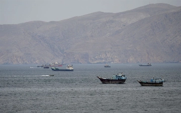 В Иране назвали условие открытия Ормузского пролива для торговых судов