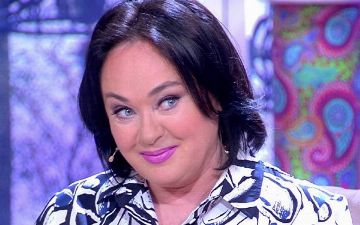 Лариса Гузеева в эфире «Давай поженимся» набила татуировку - видео