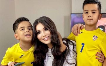 Сыновья певицы Райхон попробовали себя в роли пожарных и сотрудников МЧС – видео