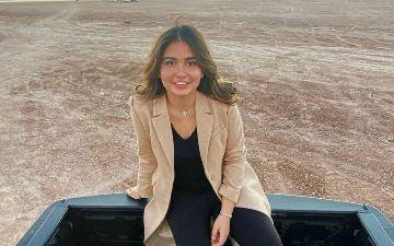 Марьям Тилляева отправилась в путешествие на вертолете – видео 