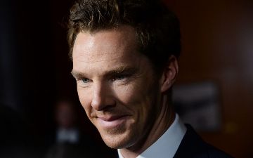 Бенедикту Камбербэтчу 45! Раскрываем секретные романы главного Шерлока Хомса