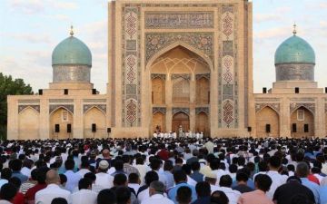 В Узбекистане отменили ограничение на проведение пятничных молитв в мечетях – подробности