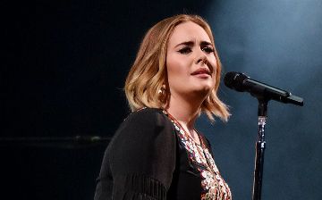 Адель возвращается: спустя 6 лет, она выпускает новый сингл