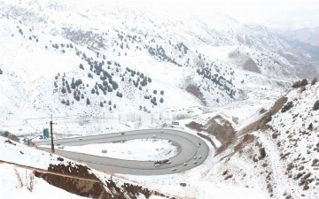 На перевале Камчик ожидаются снежные заносы и гололедица